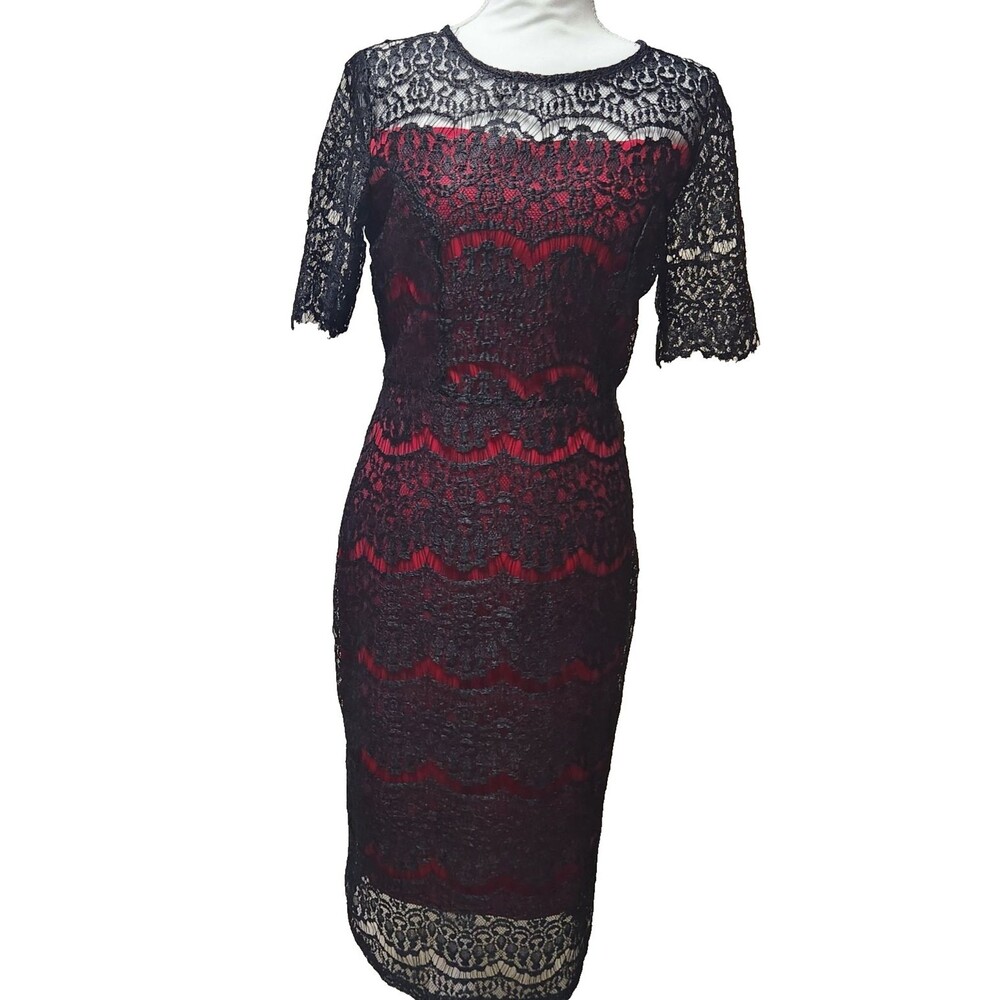 Suzanne Betro Sheath Dress Lace Overlay Black and Red Size Small